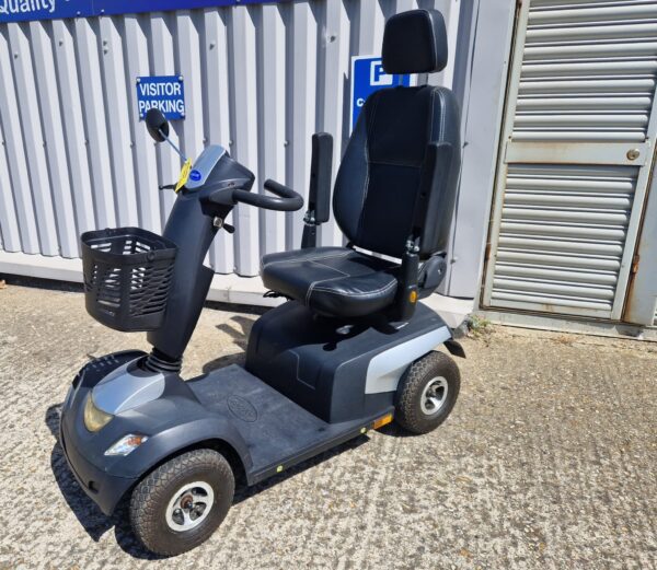 Invacare Commet